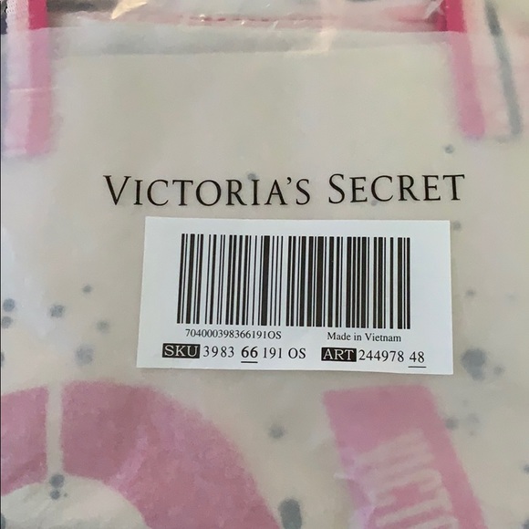 Victoria’s Secret Graphic Limited Edition Confetti Love Tassel Tote. - Picture 4 of 6